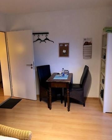Gaestezimmer Suess- Scharf Меккенбойрен Экстерьер фото